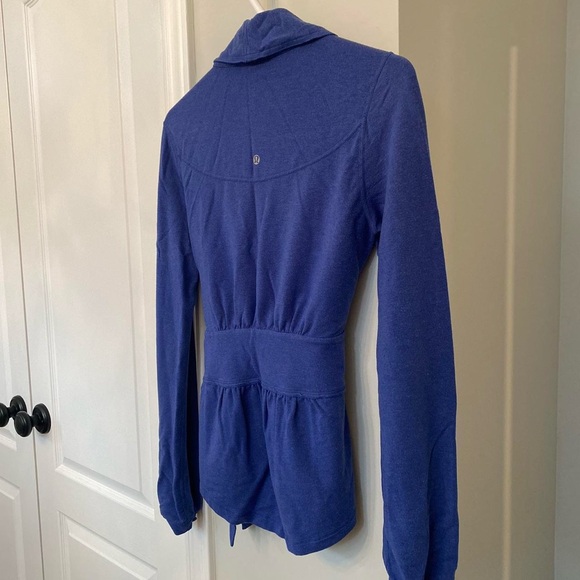 Lululemon Wrap Top - Picture 4 of 5
